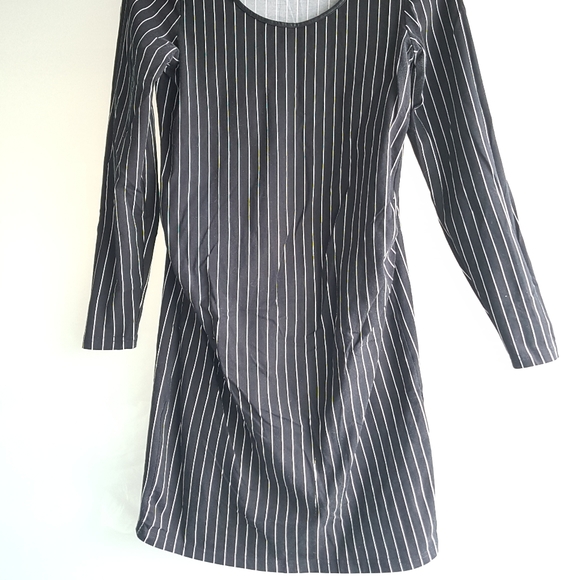 Mamalicious pinstripe bodycon maternity dress - Picture 5 of 5